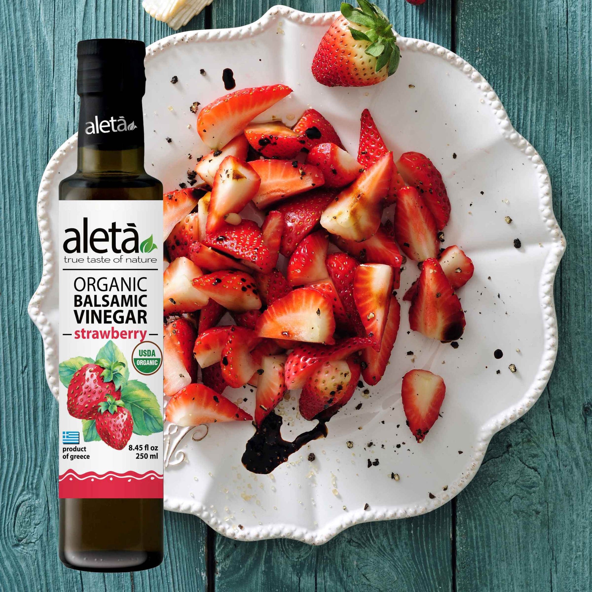Aleta Organic, Strawberry Infused Balsamic Vinegar, Glass Bottle, 8.45 oz. - ELLORA FARMS